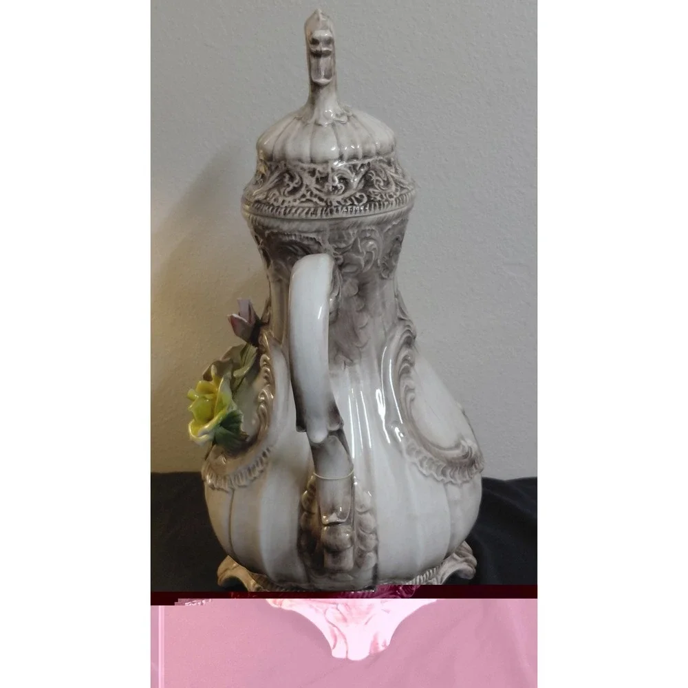 Capodimonte massive vintage
